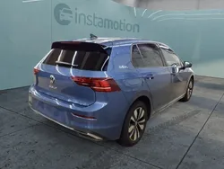 VW Golf VIII