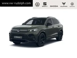 Cipressinogrün metallic Neu 2025 VW Tiguan R-line SUV | 53.991 €