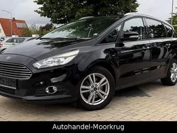 Schwarz Gebraucht 2018 Ford S-MAX Business Edition Van / Kleinbus | 13.600 € (Superpreis)