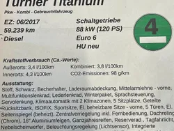 Schwarz Gebraucht 2017 Ford Focus Titanium Kombi | 8.000 € (Fairer Preis)