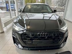 Schwarz Neu 2025 Audi Q8 S-Line SUV | 87.941 €