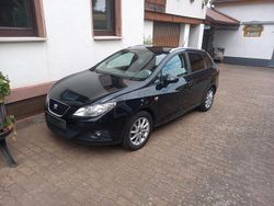 Schwarz Gebraucht 2011 Seat Ibiza ST Kombi | 2.300 € (Superpreis)