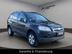 Dark denim grey (mica) Gebraucht 2009 Chevrolet Captiva LS SUV | 2.590 € (Superpreis)