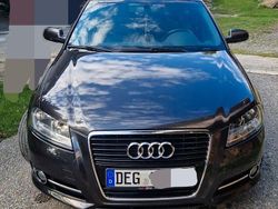 Grau Gebraucht 2011 Audi A3 Sportback S-Line Kleinwagen | 7.600 € (Guter Preis)