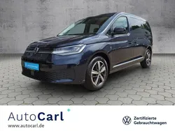 Blau Gebraucht 2023 VW Caddy Maxi Style Van / Kleinbus | 40.980 € (Teuer)
