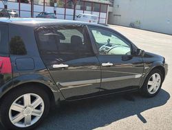 Schwarz Gebraucht 2005 Renault Mégane II Limousine | 3.000 € (Teuer)