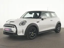 Nanuq white Gebraucht 2023 Mini Cooper SE Classic Kleinwagen | 19.589 € (Guter Preis)