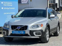 Silber Gebraucht 2011 Volvo XC70 Momentum SUV | 19.790 €