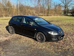 Schwarz Gebraucht 2007 Seat Leon Limousine | 2.300 € (Guter Preis)