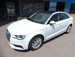 Weiß Gebraucht 2016 Audi A3 Attraction Limousine | 15.465 € (Fairer Preis)