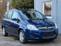 Blau Gebraucht 2008 Opel Zafira Edition Van / Kleinbus | 3.990 € (Fairer Preis)