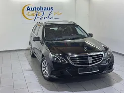 Schwarz Gebraucht 2015 Mercedes E250 Kombi | 18.290 € (Fairer Preis)