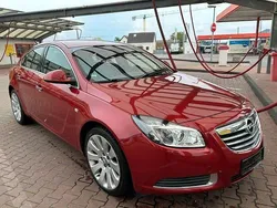 Rot Gebraucht 2009 Opel Insignia Limousine | 3.000 € (Superpreis)
