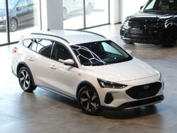 Weiß Gebraucht 2022 Ford Focus Active Kombi | 13.450 € (Guter Preis)