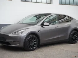 Weiß Gebraucht 2023 Tesla Model Y Long Range AWD SUV | 38.750 € (Fairer Preis)
