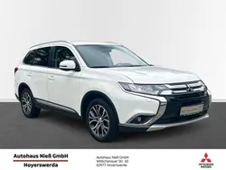 Weiß Gebraucht 2018 Mitsubishi Outlander Edition+ SUV | 20.990 € (Fairer Preis)