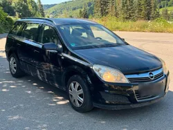 Schwarz Gebraucht 2008 Opel Astra Kombi | 600 € (Superpreis)