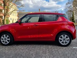Rot Gebraucht 2023 Suzuki Swift Comfort+ Kleinwagen | 15.900 € (Fairer Preis)