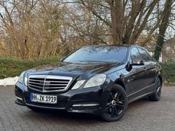 Schwarz Gebraucht 2011 Mercedes E350 Limousine | 9.990 € (Superpreis)