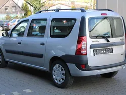 Platingrau Gebraucht 2008 Dacia Logan MCV Ambiance Kombi | 2.990 € (Etwas zu teuer)