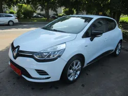 Weiß Gebraucht 2018 Renault Clio IV LIMITED Kleinwagen | 7.750 € (Guter Preis)