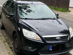Schwarz Gebraucht 2010 Ford C-MAX Style Van / Kleinbus | 2.000 € (Fairer Preis)