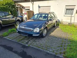 Grün Gebraucht 1995 Ford Scorpio Kombi | 1.800 €
