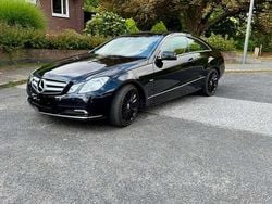 Gebraucht 2010 Mercedes E350 Elegance Coupé | 9.990 € (Guter Preis)