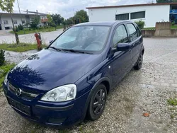 Blau Gebraucht 2004 Opel Corsa Kleinwagen | 1.500 € (Fairer Preis)