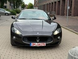 Grau Gebraucht 2015 Maserati Granturismo Coupé | 44.400 €