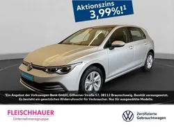 Silber Gebraucht 2024 VW Golf VIII Life Limousine | 27.980 € (Fairer Preis)