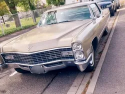 Gelb Gebraucht 1967 Cadillac Coupé DeVille Coupé | 16.500 €