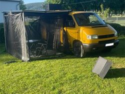 Gelb Gebraucht 1999 VW Transporter Van | 7.199 € (Etwas zu teuer)