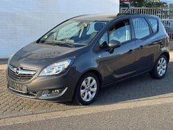 Grau Gebraucht 2015 Opel Meriva Edition Van / Kleinbus | 2.999 € (Guter Preis)
