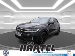 Grenadillschwarz (black), metallic Neu 2025 VW T-Roc Style SUV | 37.900 € (Superpreis)