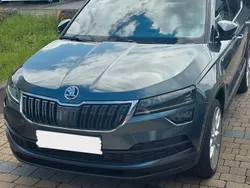 Grau Gebraucht 2021 Skoda Karoq Drive SUV | 24.600 € (Fairer Preis)