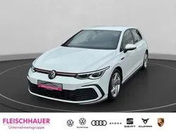 Weiss Gebraucht 2022 VW Golf VIII GTI Limousine | 27.490 € (Guter Preis)