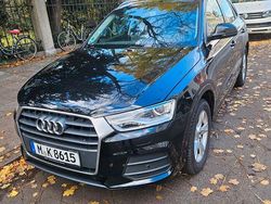 Schwarz Gebraucht 2015 Audi Q3 Comfort SUV | 15.900 € (Etwas zu teuer)