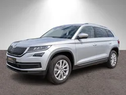 Brilliantsilber metallic Gebraucht 2021 Skoda Kodiaq Style SUV | 30.930 € (Guter Preis)