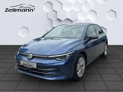 Blau Gebraucht 2025 VW Golf VIII Goal Limousine | 30.730 € (Superpreis)