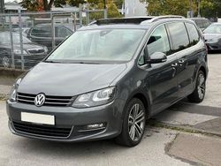 Indiumgrau Gebraucht 2017 VW Sharan Highline Van / Kleinbus | 12.700 € (Teuer)