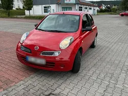 Rot Gebraucht 2010 Nissan Micra Kleinwagen | 2.000 € (Fairer Preis)