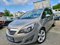 Braun Gebraucht 2011 Opel Meriva Innovation Van / Kleinbus | 3.990 € (Guter Preis)