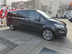 Schwarz Gebraucht 2021 Mercedes V300 Avantgarde Van / Kleinbus | 41.799 €