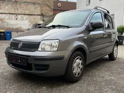Grau Gebraucht 2012 Fiat Panda Classica Kleinwagen | 2.650 € (Fairer Preis)
