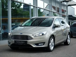 Grau Gebraucht 2017 Ford Focus Titanium Kombi | 9.990 € (Guter Preis)