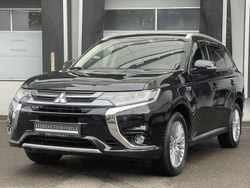 Schwarz Gebraucht 2017 Mitsubishi Outlander P-HEV Top SUV | 15.900 € (Guter Preis)