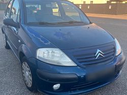 Schwarz Gebraucht 2002 Citroën C3 Kleinwagen | 490 € (Fairer Preis)