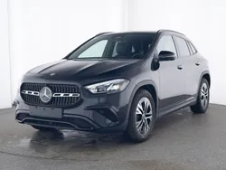 Mercedes GLA220
