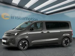 Grau Neu 2025 Opel Zafira Life Van | 44.649 € (Etwas zu teuer)